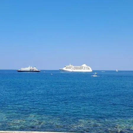 Naxos Mare Vacanze Apartment *