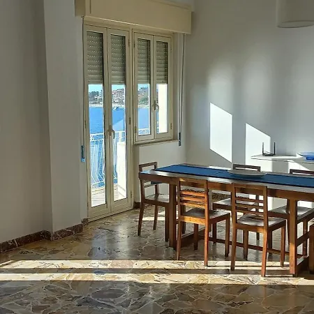 Apartment Naxos Mare Vacanze Giardini Naxos